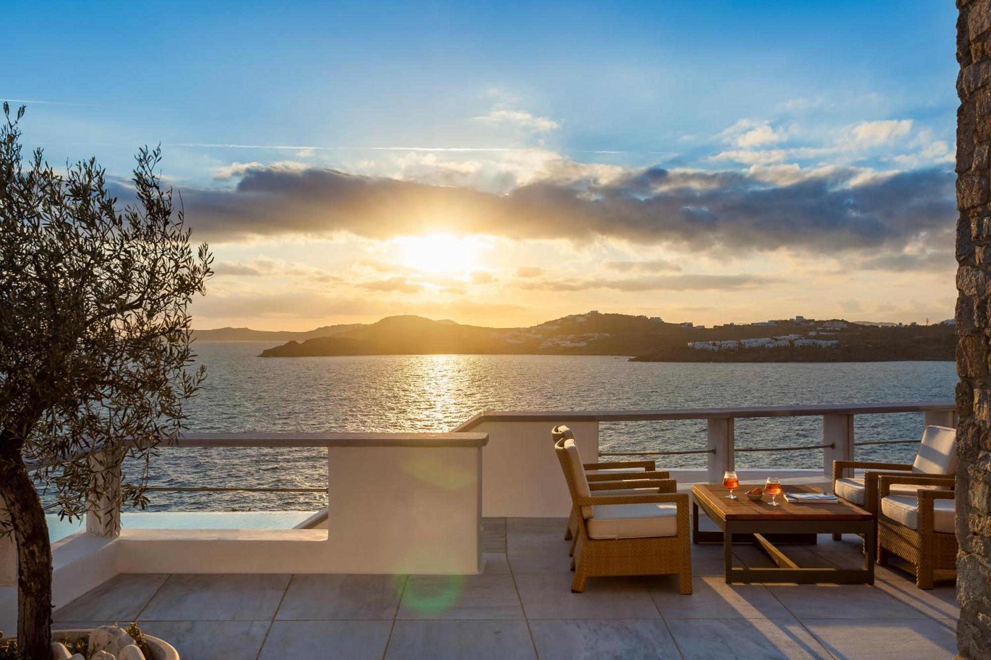 Agl Luxury Villa
