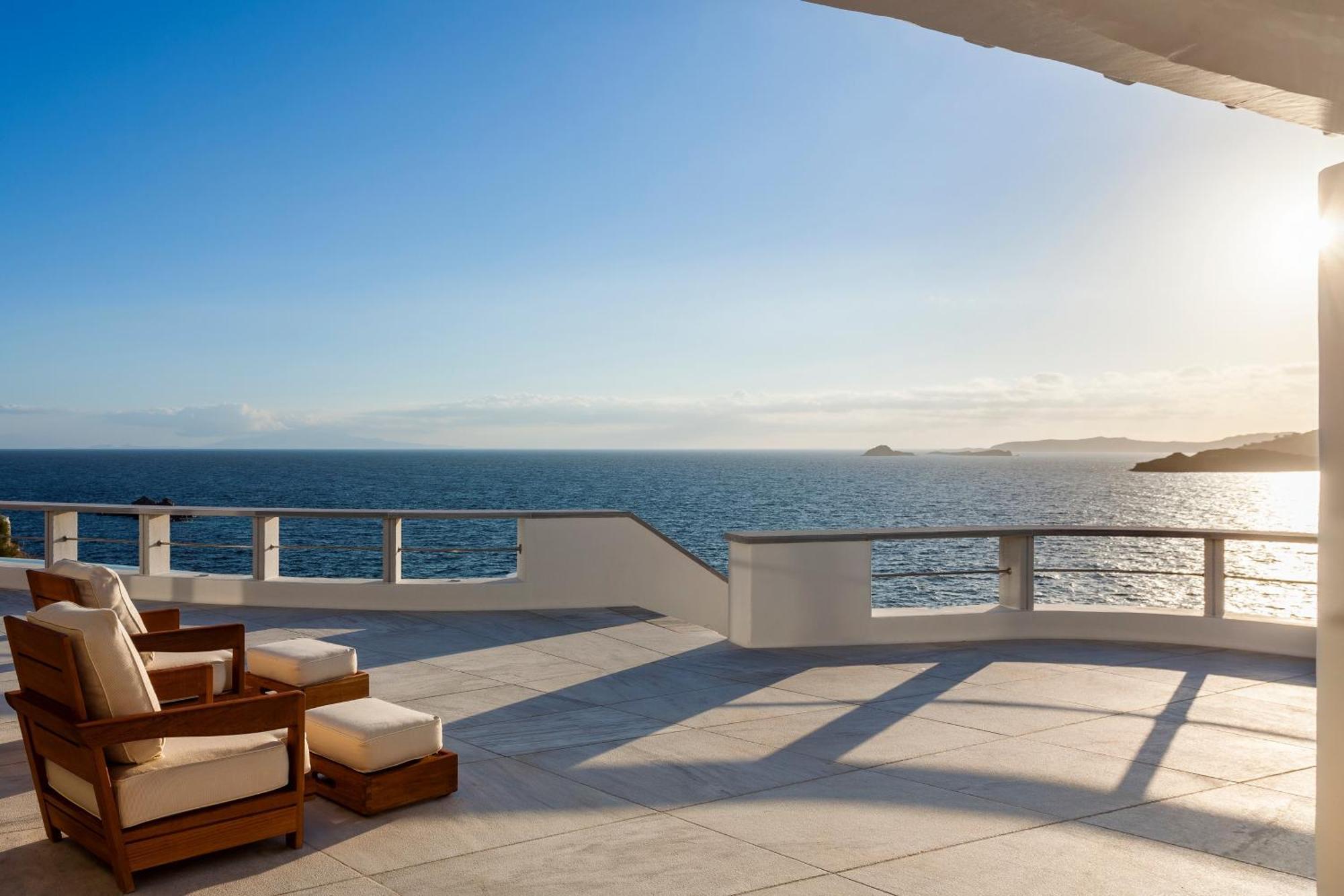 Agl Luxury Villa *