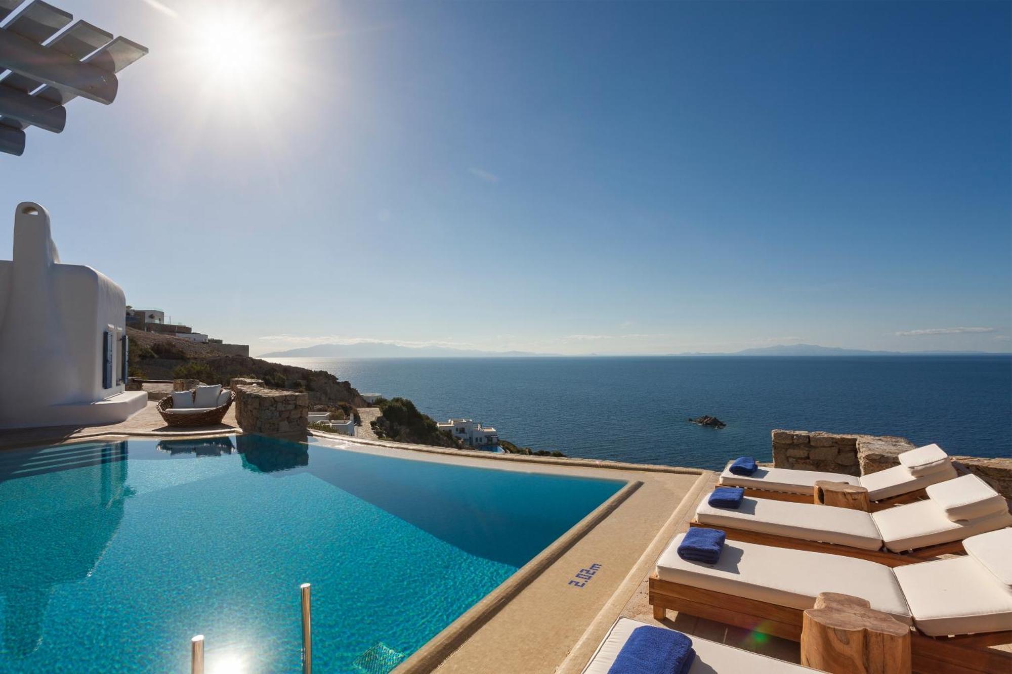 Agl Luxury Villa